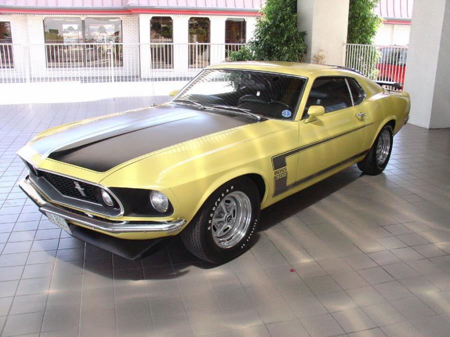  Ford Mustang 1969 года  (фото 18 из 23)